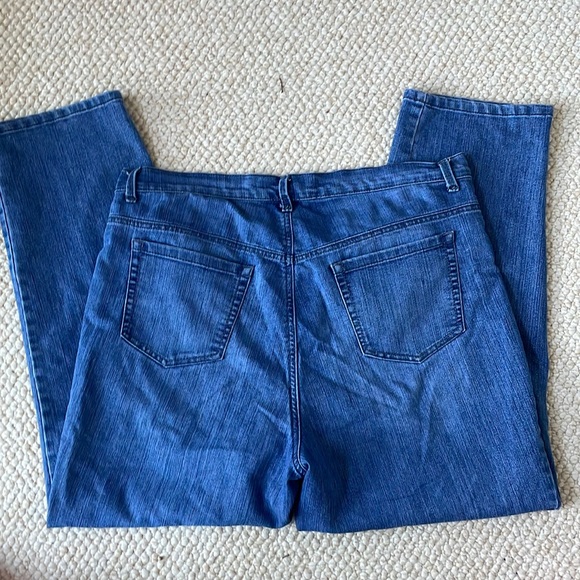 Gloria Vanderbilt women’s plus size 16W jeans - Picture 3 of 5